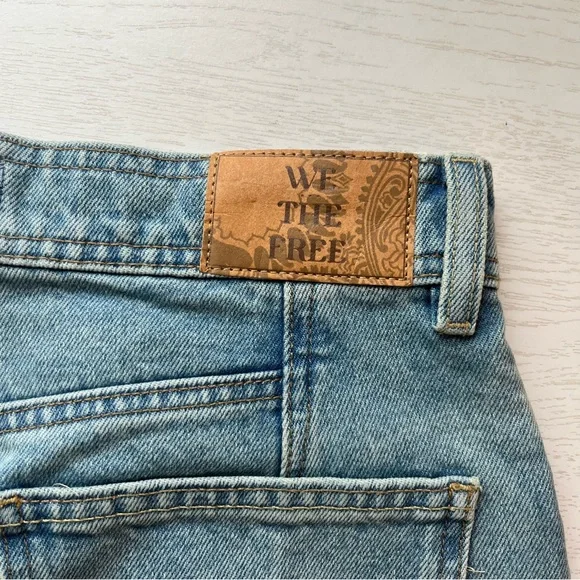 Free People We The Free Xena Slim Straight Jeans Size 29 Union Blue Boho Denim